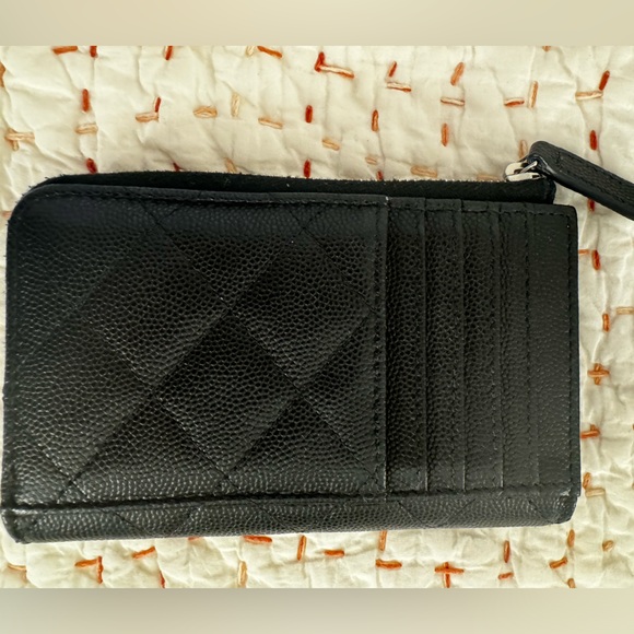 Chanel Cavier quilted CC zipper card holder - Picture 2 of 12